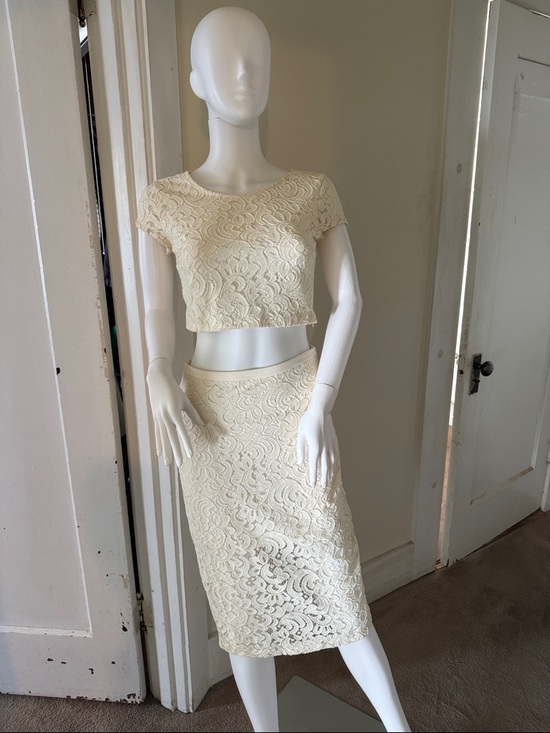 Express Dresses & Skirts - Express Cream Lace Pencil Skirt and Cream Lace Crop Top